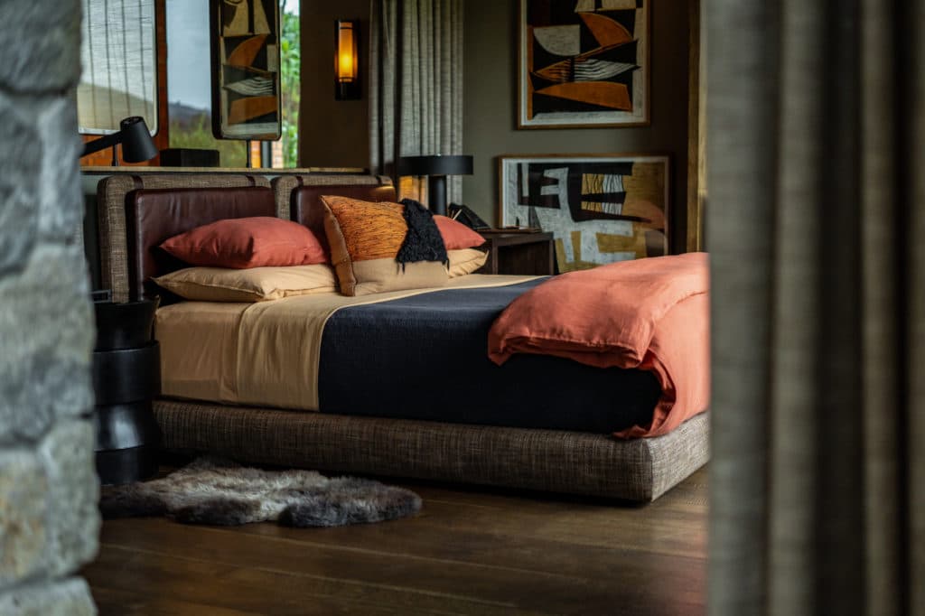 Kwitonda Lodge Bedroom Suite