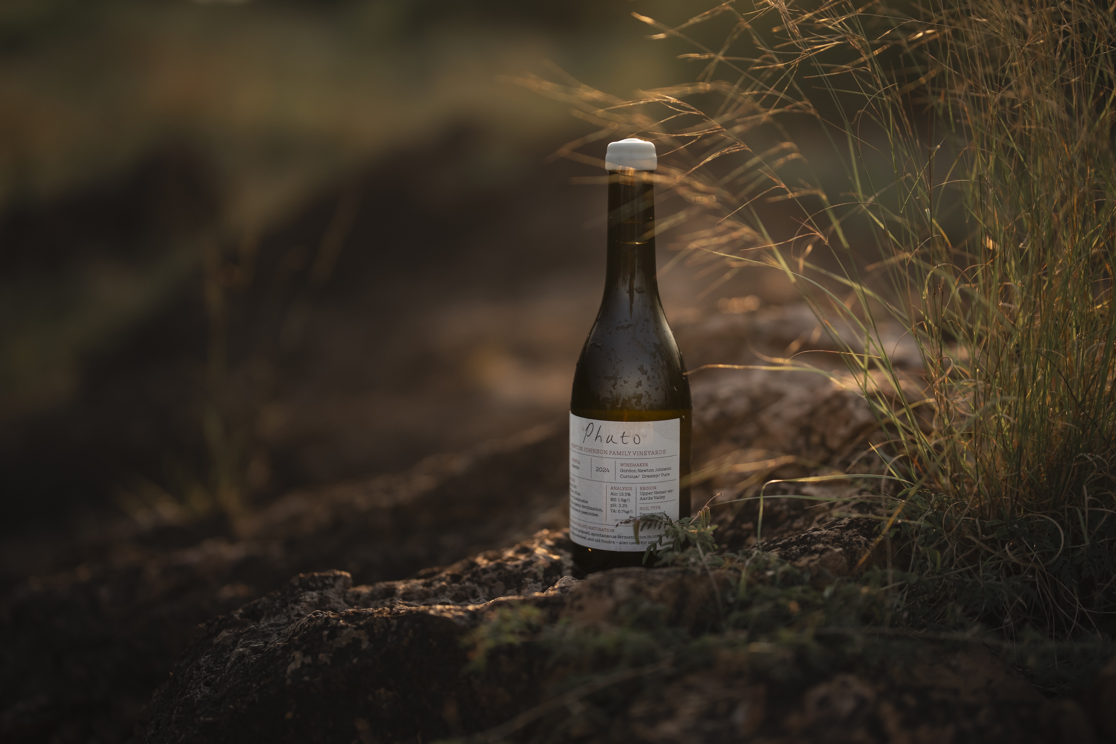 A poem crafted by time, grounded in earth – Phato